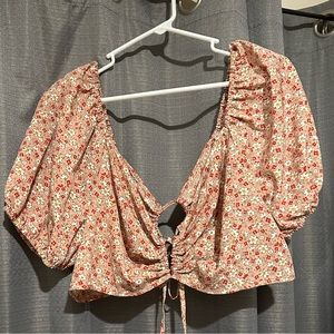 SHEIN curve floral crop top